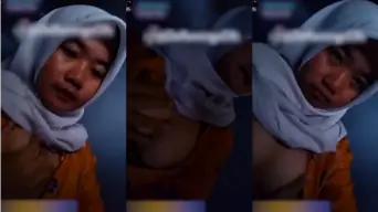 Mey Pulang Ngaji Pamerin Toket Video by Kompoz