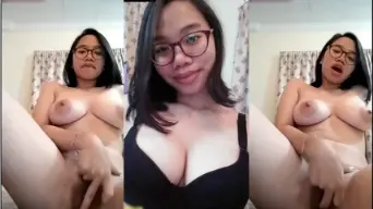 Gadis Cantik Jembut Lebat Sange Omek Video by YourPorn