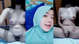 Ukhty Miss Bebel Hijab Bugil Colmek Video by YouJizz Ukhty Miss Bebel Hijab Bugil Colmek Video by YouJizz