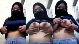ABG Hijab Toket Bulat Sange Mendesah
