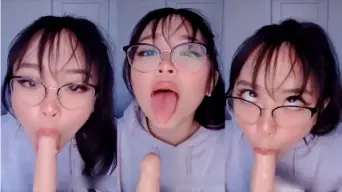 Terbaru Ambiyah Hoodie Biru Ngemut Dildo Video by AVTub Terbaru Ambiyah Hoodie Biru Ngemut Dildo Video by AVTub